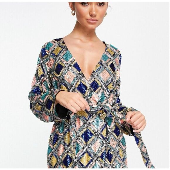 ASOS DESIGN EDITION Sequin Long Sleeve Midi Wrap Dress - Picture 4 of 10